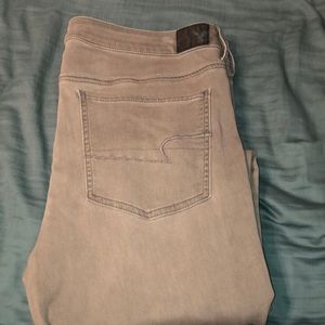 Gray skinny jeggings
